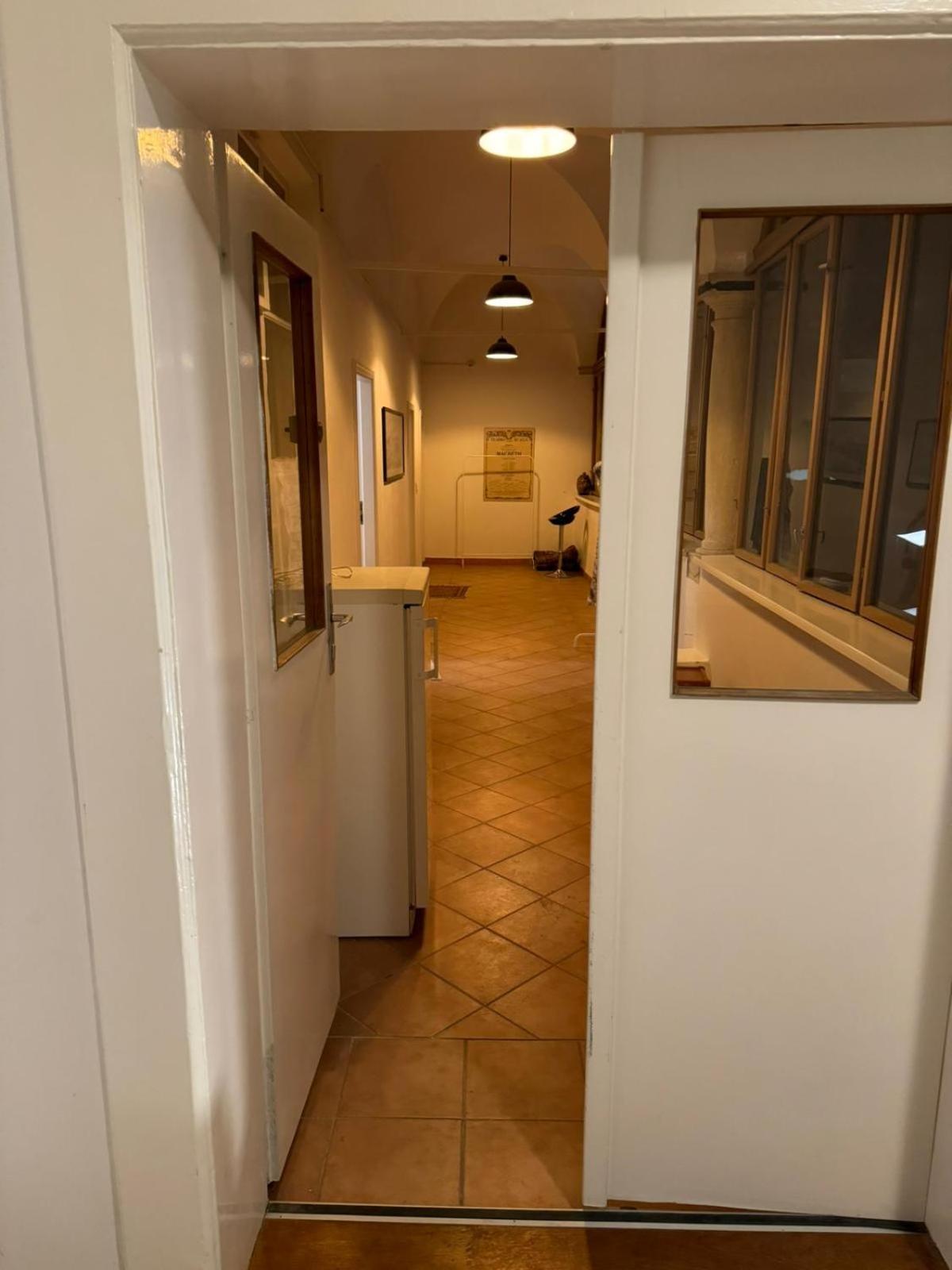 Central Plaza Family Apartment 2 Bedroom Bruckneudorf Exterior photo